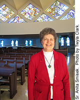 Sr. Anita Smisek in the chapel at Sinsinawa Mound.  Photo by Twyla Clark.